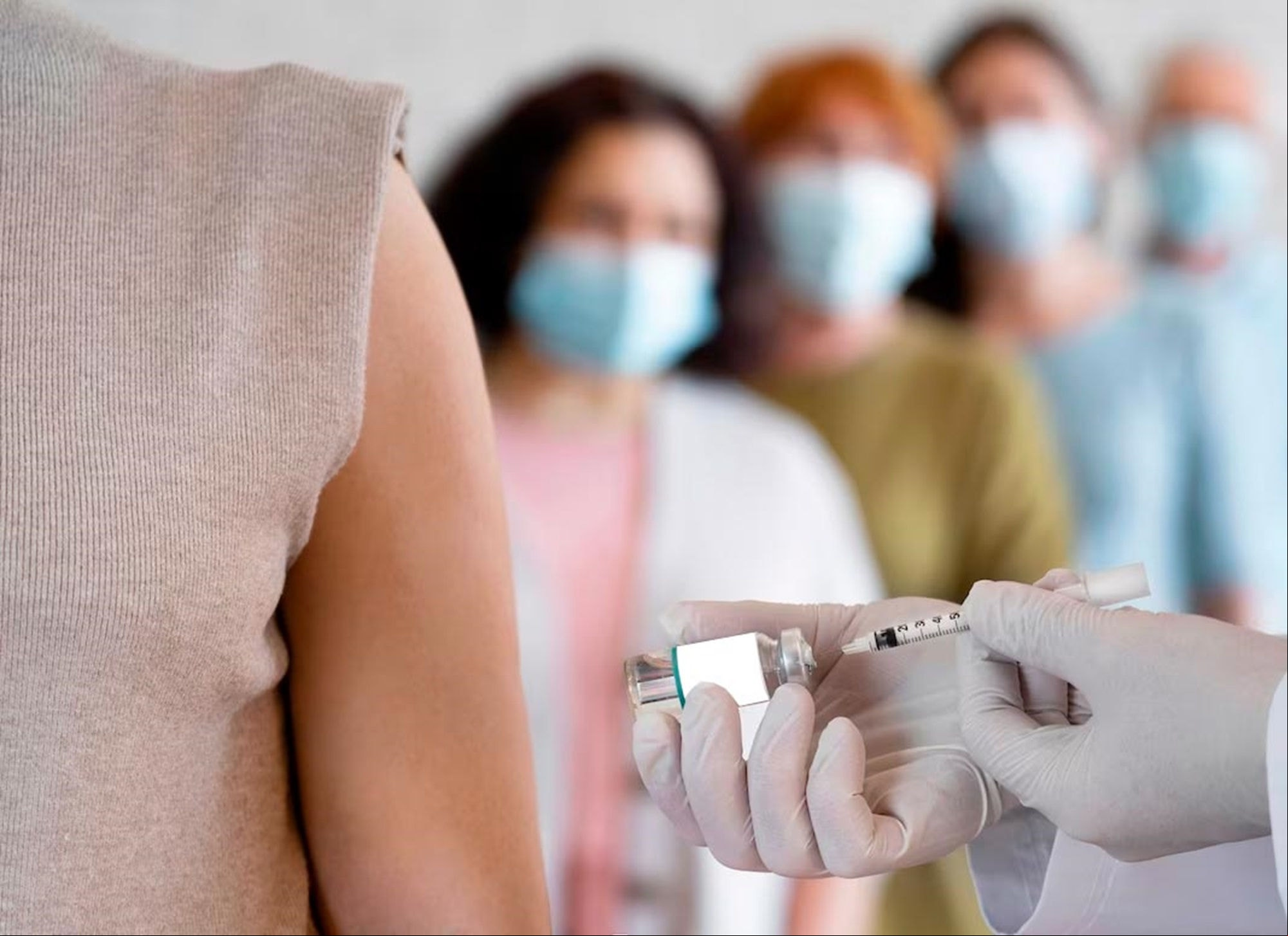 Especialistas alertam para a importância da vacina para prevenir casos graves e óbitos